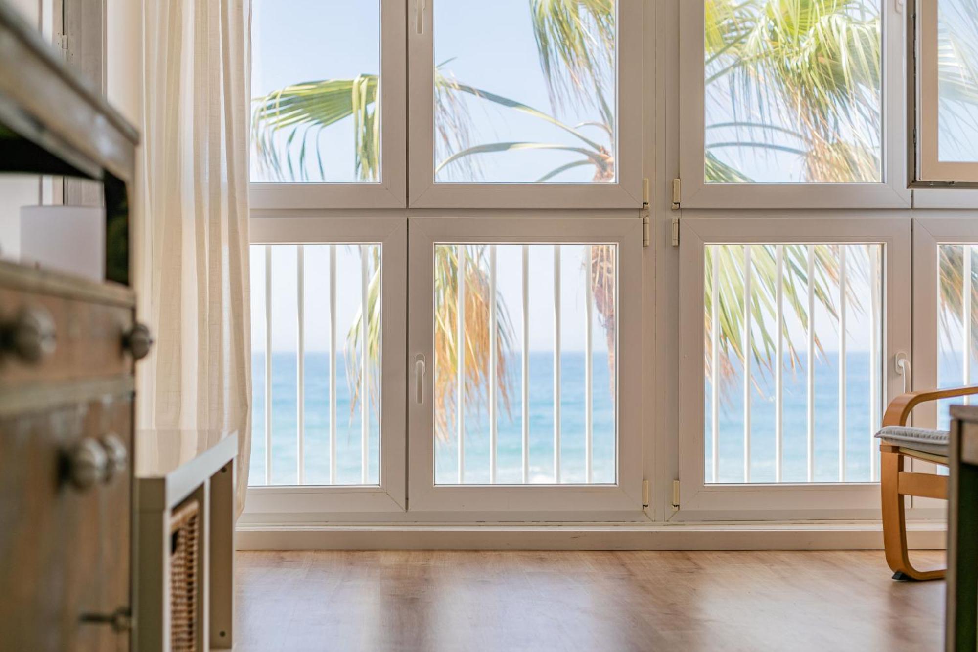Trendyhomes Zapillo Beach - Primera Linea De Playa Almería Eksteriør bilde